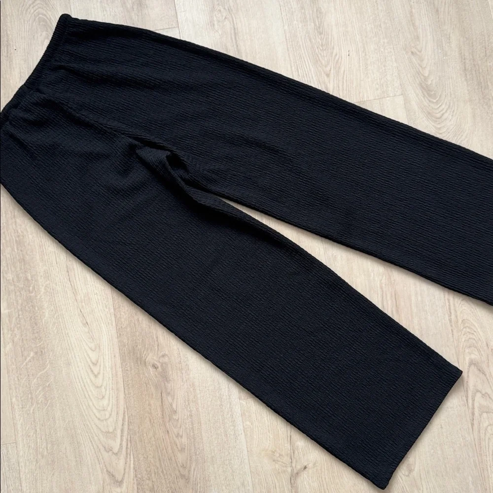 H&M wide leg🖤